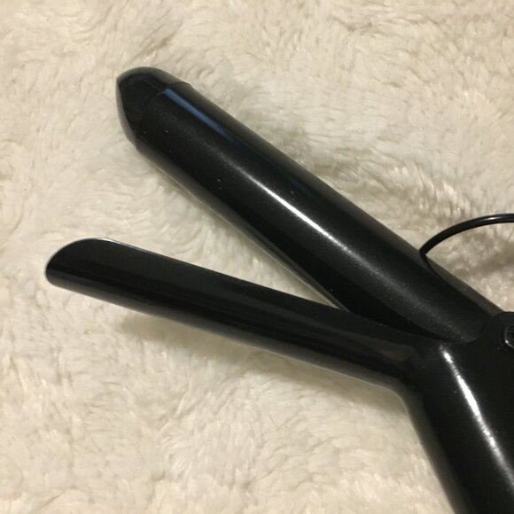 BabyByliss Pro Ceramic Black Hair Curling Iron - Picture 7 of 11